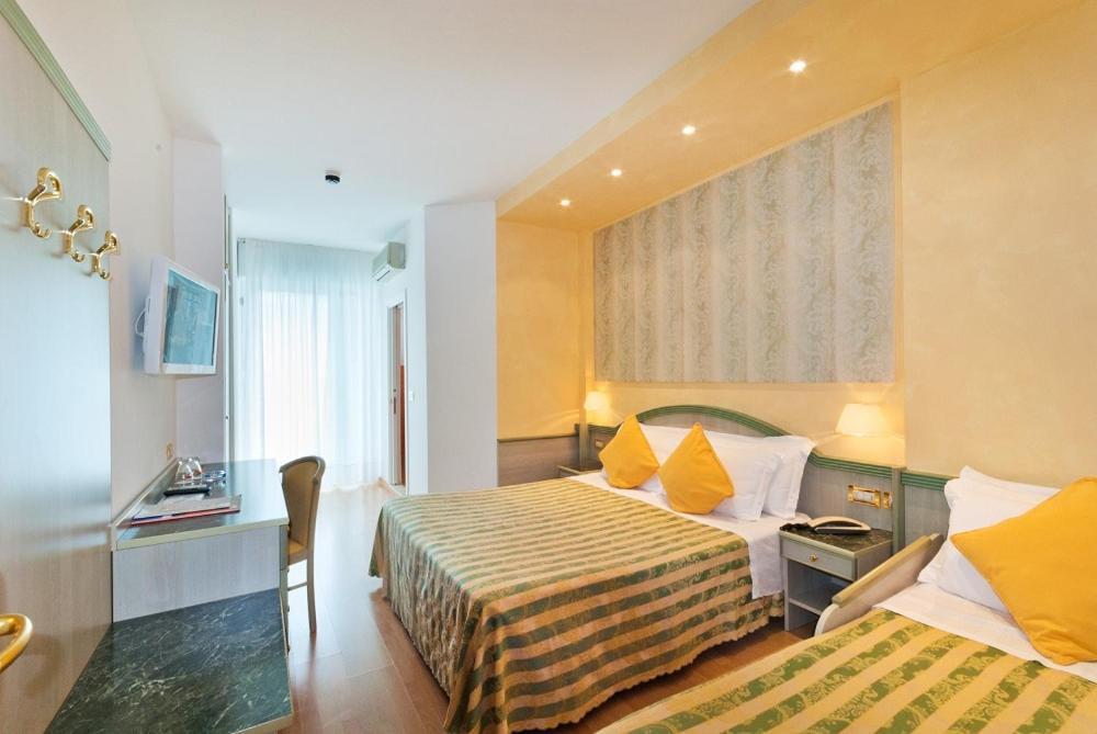 Hotel Montecarlo Bibione Bagian luar foto