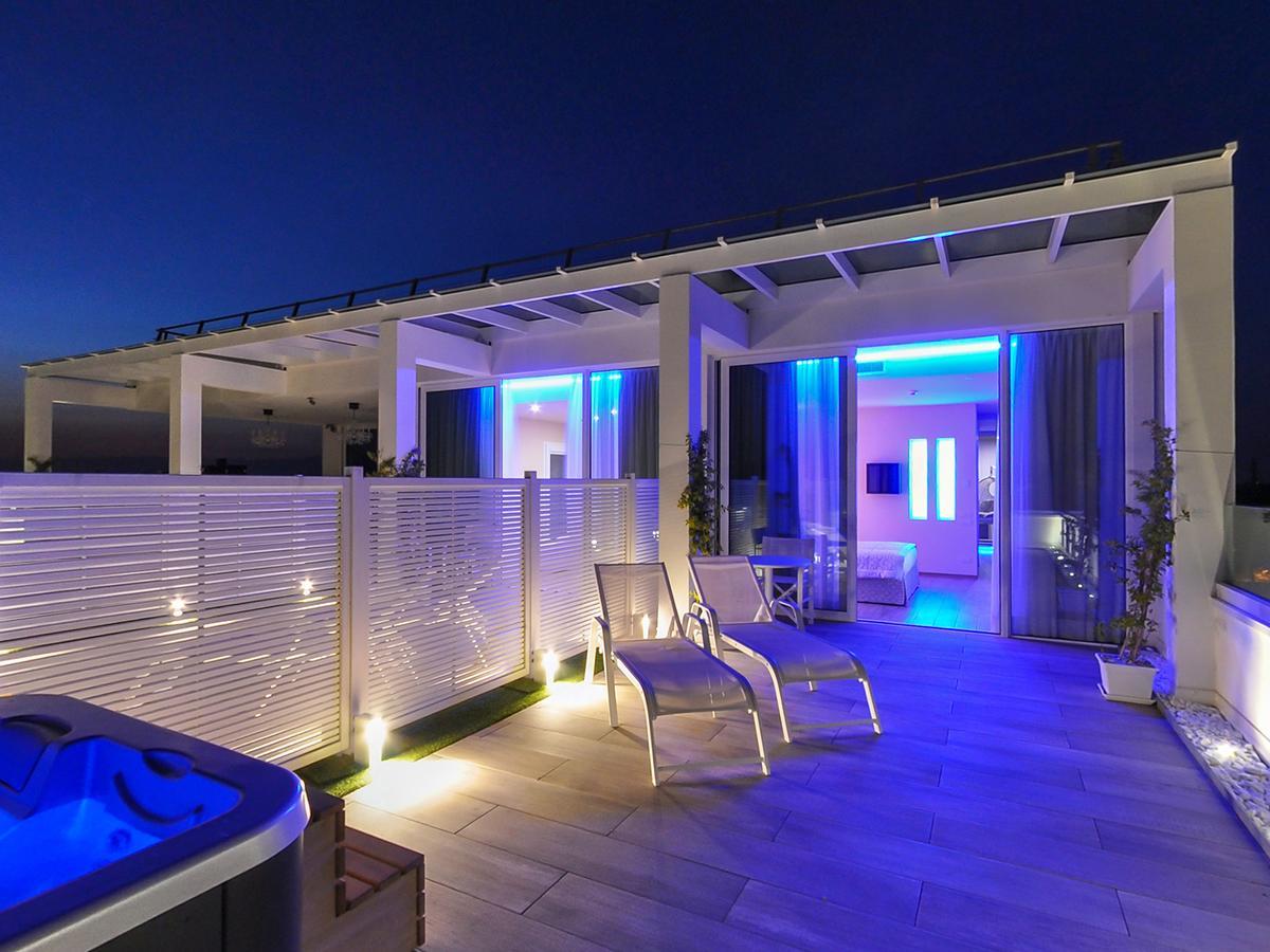Hotel Montecarlo Bibione Bagian luar foto
