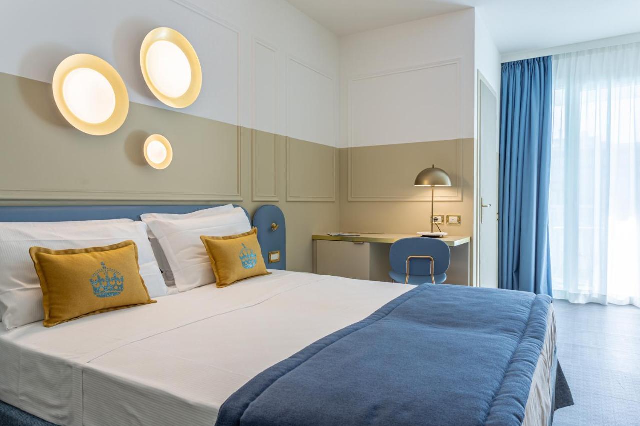 Hotel Montecarlo Bibione Ruang foto
